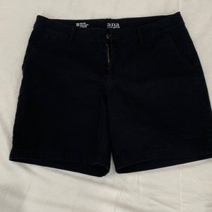 A.N.A Shorts